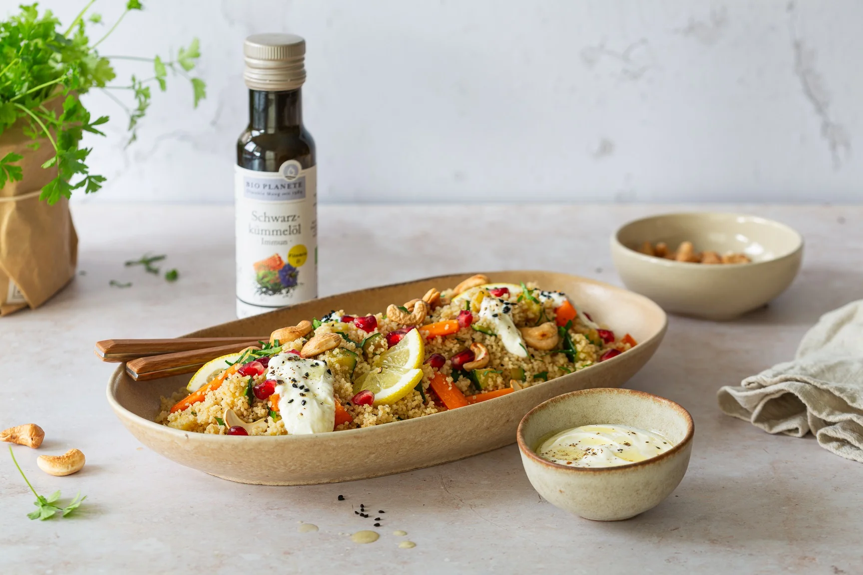 Couscous-Gemüsepfanne mit BIO PLANÈTE Schwarzkümmelöl Immun