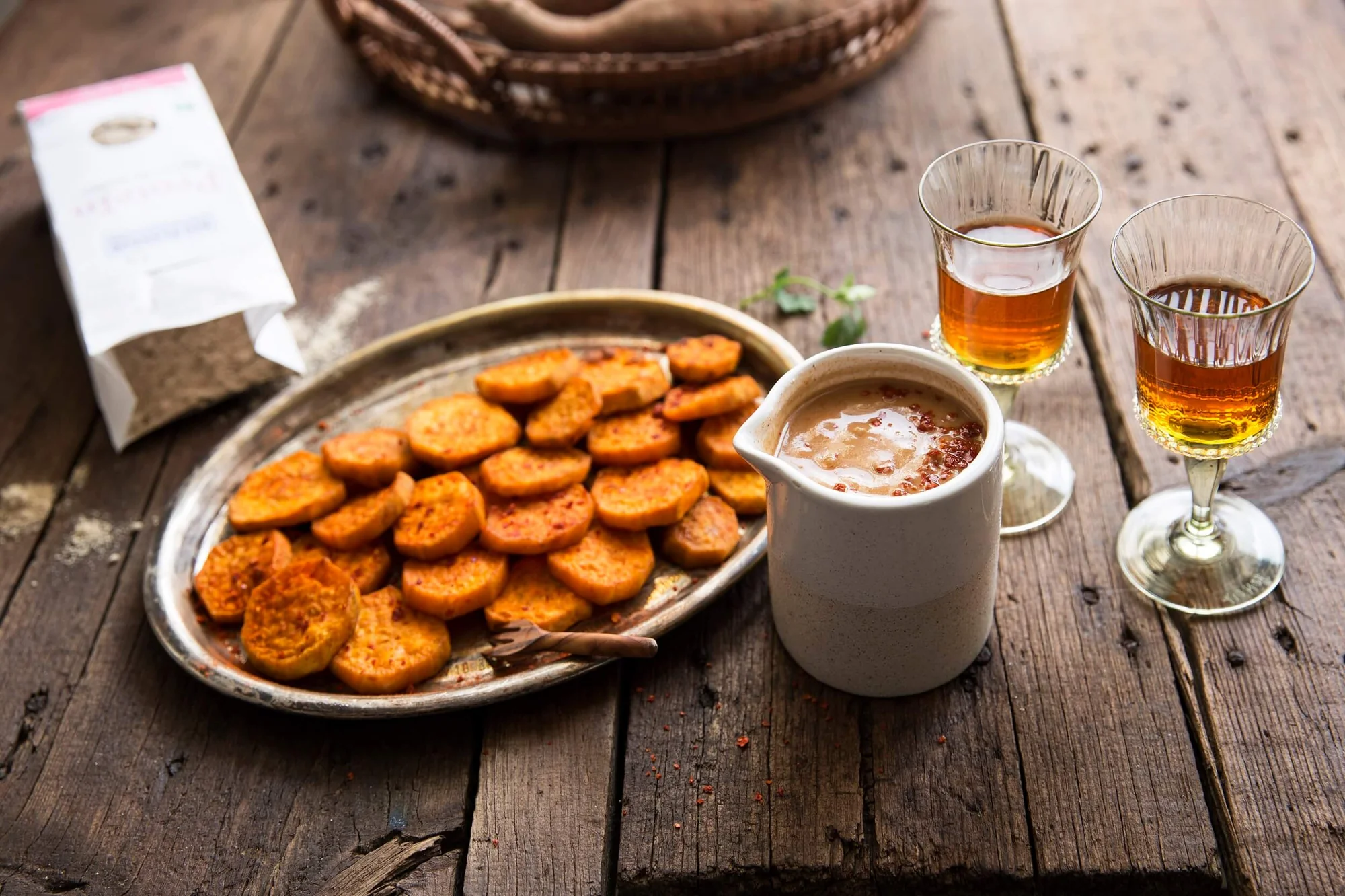 Süßkartoffeltaler mit Sesamsauce und BIO PLANETE Brat- und Backöl