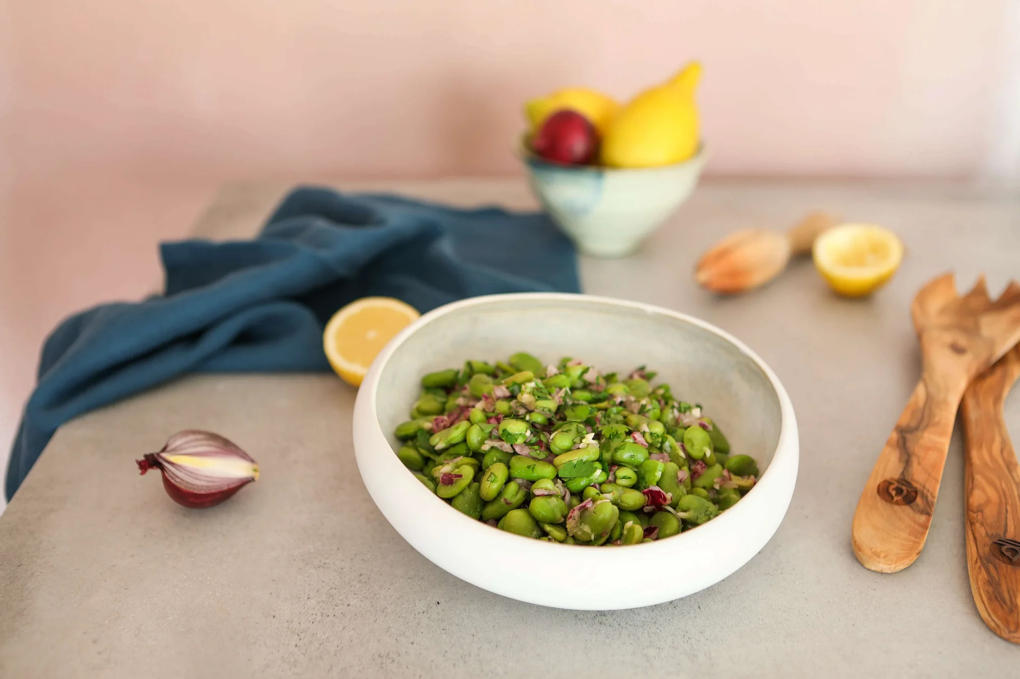 Ackerbohnensalat mit BIO PLANETE Hanföl
