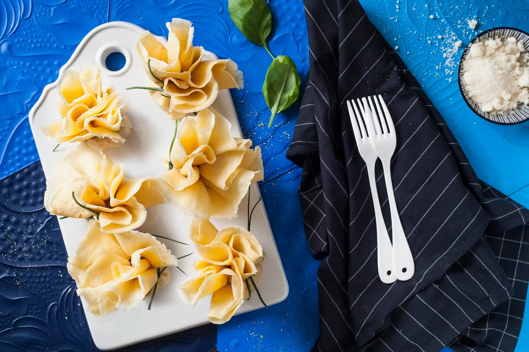 Aumonieres mediterraneennes - mediterrane Teigtaschen mit BIO PLANETE Olivenöl mittelfruchtig nativ extra