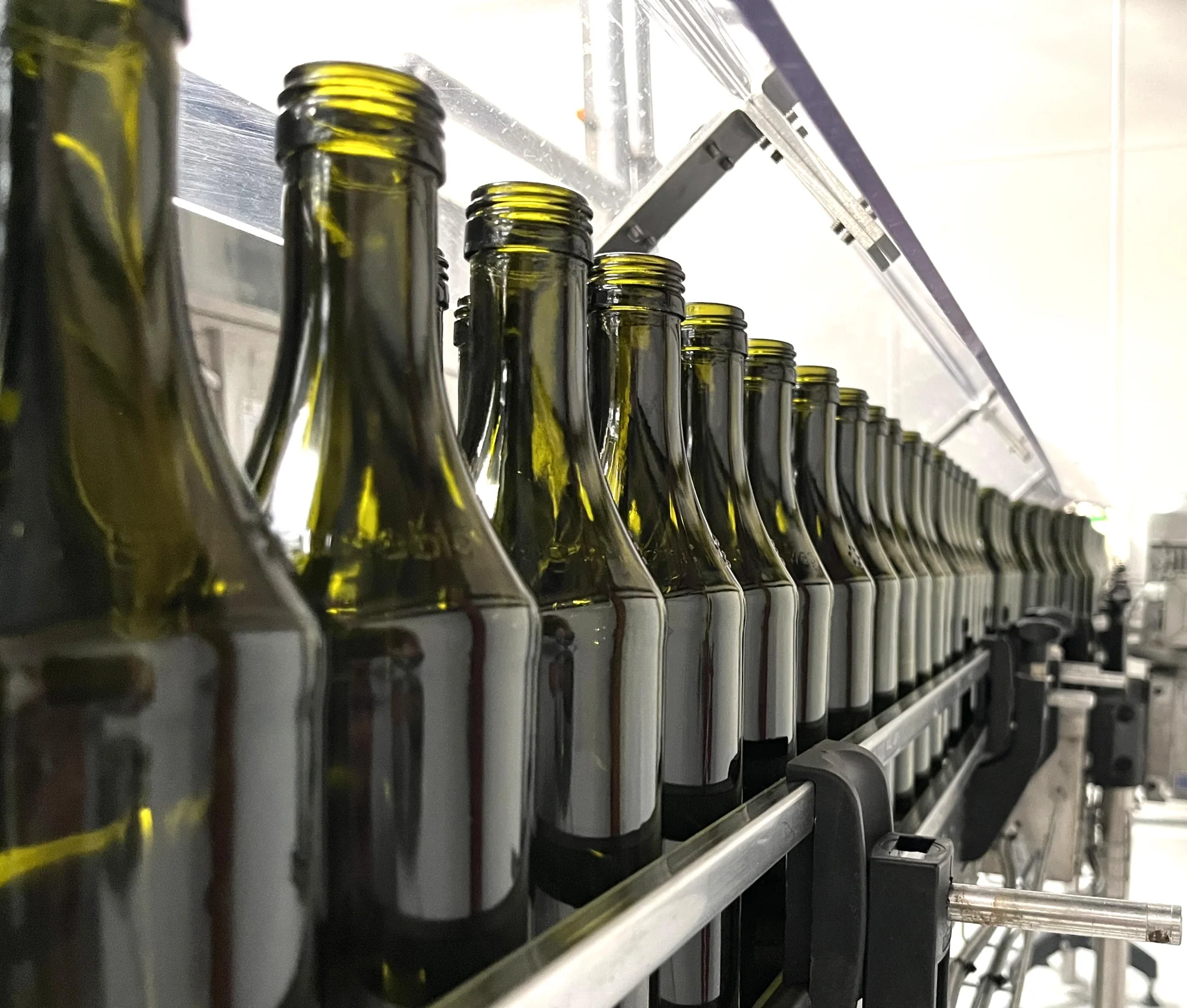 So wird die BIO PLANÈTE-Mehrwegflasche wieder sauber