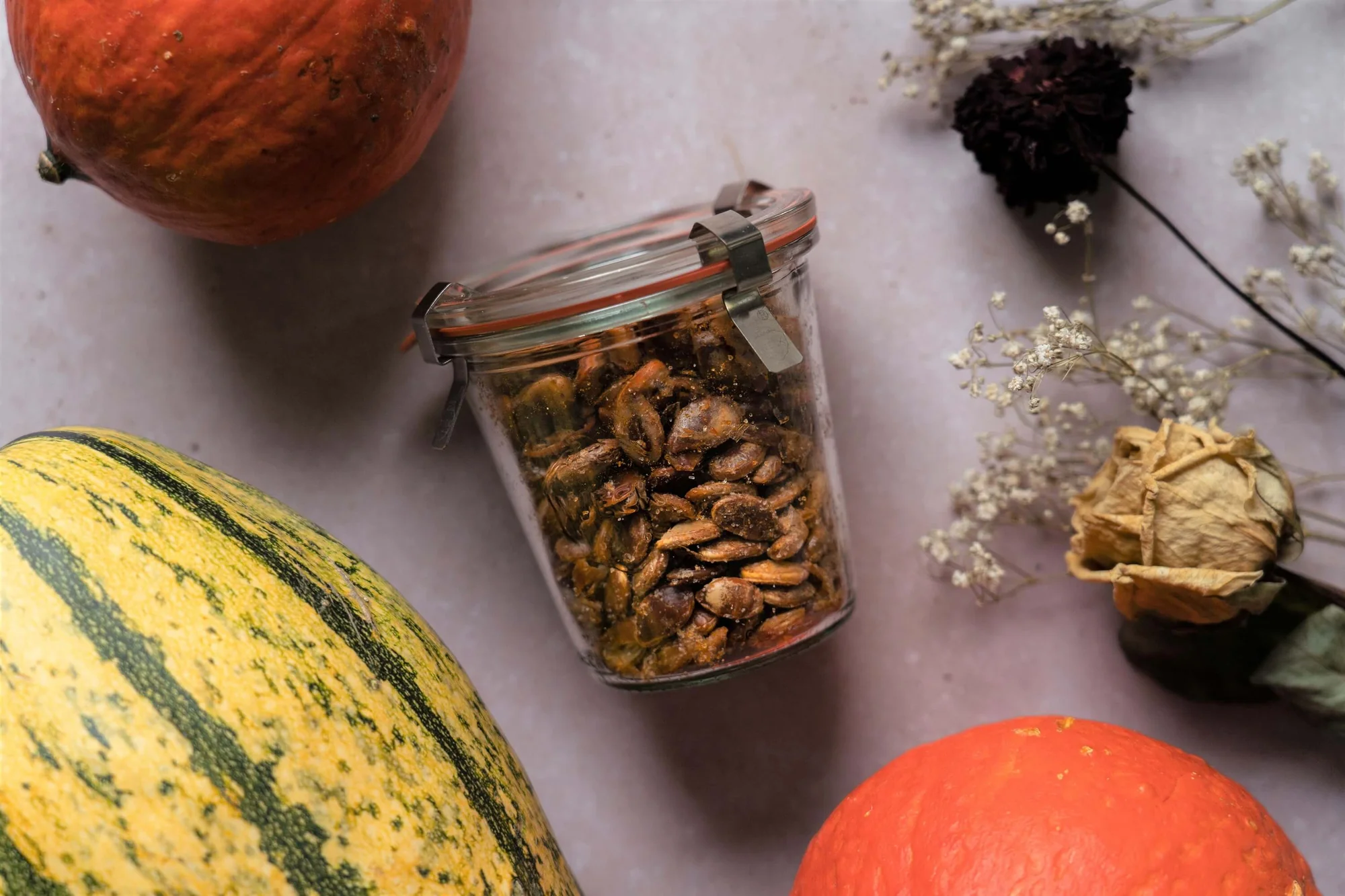 Snack aus Kürbiskernen mit BIO PLANETE Brat-Olivenöl